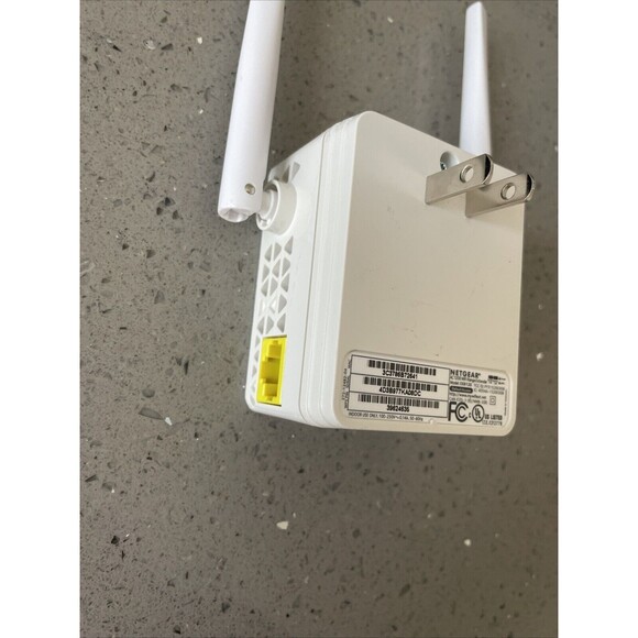 NETGEAR AC1200 Wi-Fi Range Extender - EX6120 Untested - Picture 4 of 5